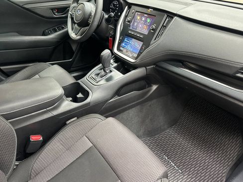 Used 2025 Subaru Outback AWD/4WD image 20