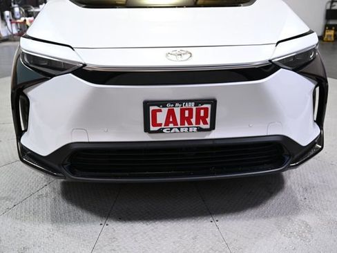 Used 2024 Toyota bZ4X XLE image 19