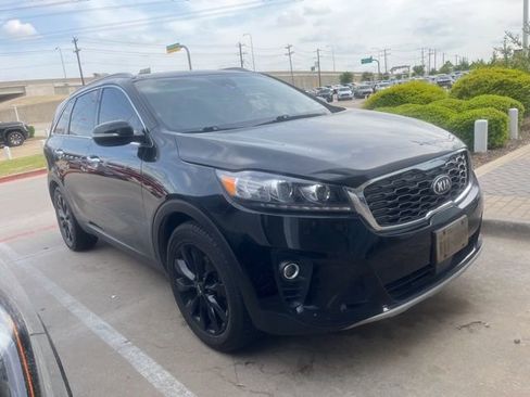 Used 2020 Kia Sorento EX image 2