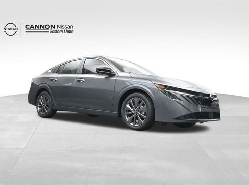 New 2026 Nissan Sentra SL FWD image 31