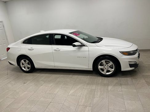 Used 2023 Chevrolet Malibu LT image 6