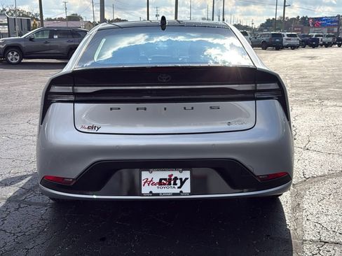 New 2026 Toyota Prius XSE Premium image 6