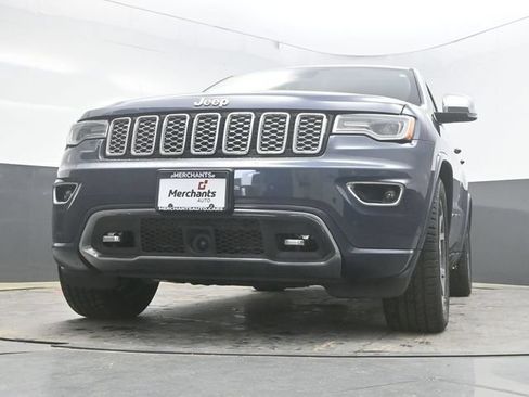 Used 2020 Jeep Grand Cherokee Overland AWD/4WD image 39