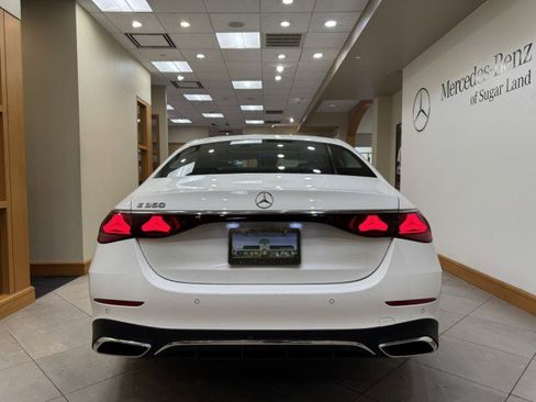 Certified 2025 Mercedes-Benz E 350 Sedan image 4