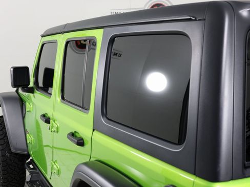 Used 2025 Jeep Wrangler Unlimited Rubicon w/ Convenience Group image 43