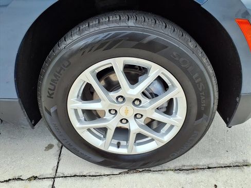 Used 2024 Chevrolet Equinox LT AWD/4WD image 7