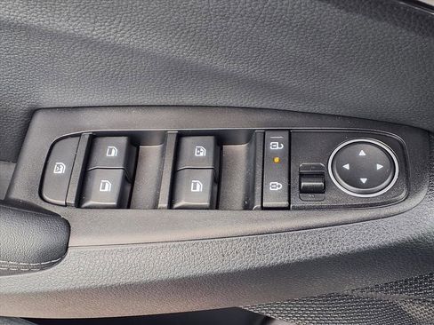 Used 2026 Kia Seltos S image 8