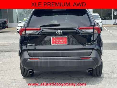 Certified 2023 Toyota RAV4 XLE Premium AWD/4WD image 34