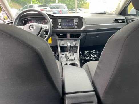 Used 2019 Volkswagen Jetta FWD image 15