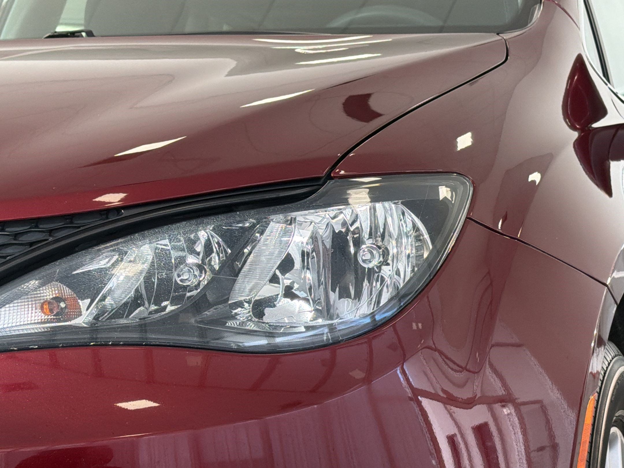 Used 2023 Chrysler Voyager LX FWD image 12