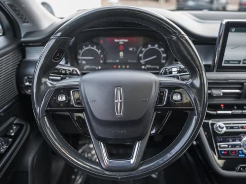 Used 2020 Lincoln Corsair AWD w/ Premium Package image 29