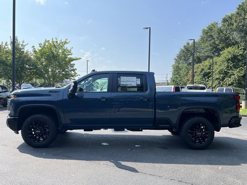 New 2026 Chevrolet Silverado 2500 Custom w/ Custom Value Package AWD/4WD image 6