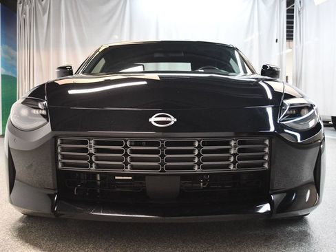 Used 2026 Nissan Z Sport w/ Floor Mat Package RWD image 12