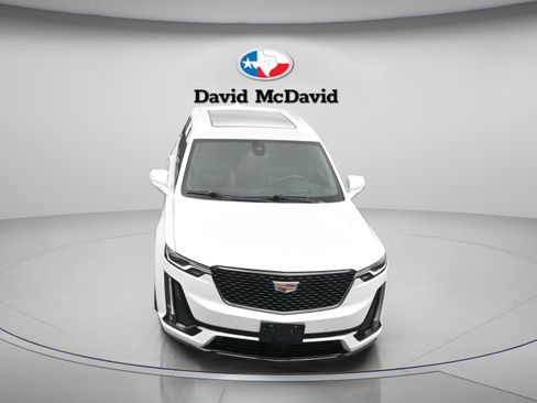 Used 2023 Cadillac XT6 Premium Luxury w/ Technology Package FWD image 43