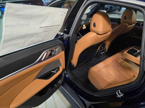 New 2025 BMW i4 xDrive40i w/ Premium Package image 24