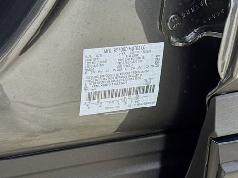 New 2026 Ford Explorer ST-Line image 33