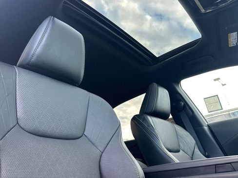 New 2025 Lexus RX 350 w/ Convenience Package AWD/4WD image 14