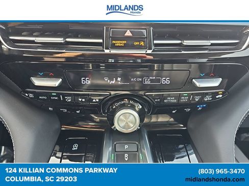 Used 2023 Acura MDX SH-AWD w/ Advance Package image 27
