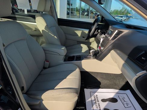 Used 2012 Subaru Legacy 2.5i Premium AWD/4WD image 19