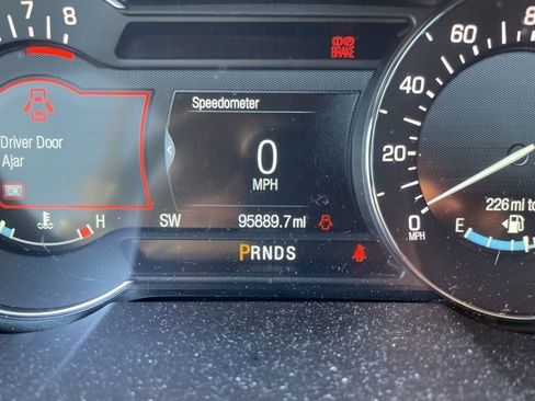 Used 2017 Lincoln MKX Reserve image 13