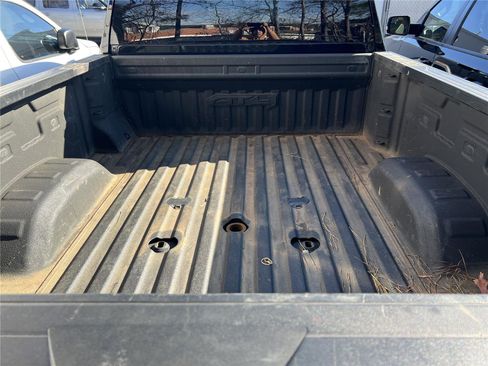 Used 2023 GMC Sierra 2500 AT4 w/ Gooseneck/5TH Wheel Package image 16