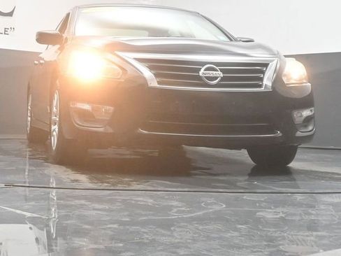 Used 2015 Nissan Altima 2.5 S w/ Power Driver Seat Package image 3