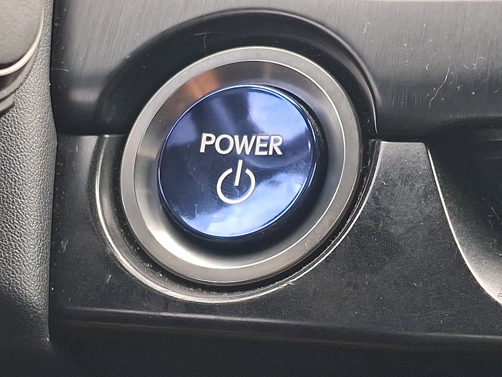 Used 2019 Lexus UX 250h F Sport AWD/4WD image 23