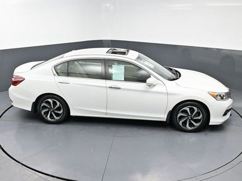 Used 2016 Honda Accord EX-L image 47