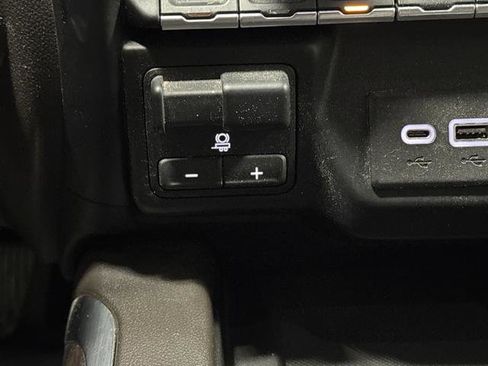 Used 2022 GMC Sierra 2500 Denali w/ Denali Ultimate Package image 29