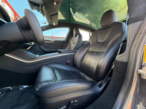 Used 2023 Tesla Model S AWD/4WD image 10