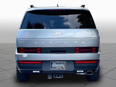 Used 2024 Hyundai Santa Fe SEL FWD image 5