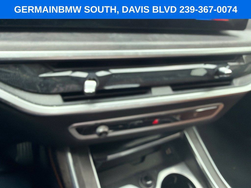 Certified 2024 BMW X7 xDrive40i w/ Executive Package AWD/4WD image 17