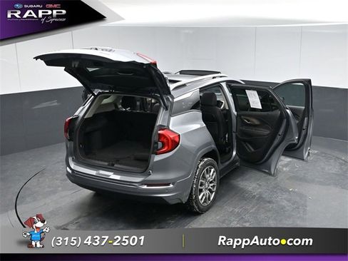 Used 2023 GMC Terrain Denali image 33