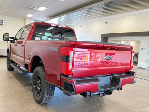 New 2026 Ford F250 Lariat w/ Black Appearance Package AWD/4WD image 5