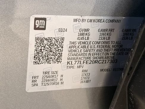 Used 2024 Chevrolet Trax LS w/ Driver Confidence Package FWD image 4