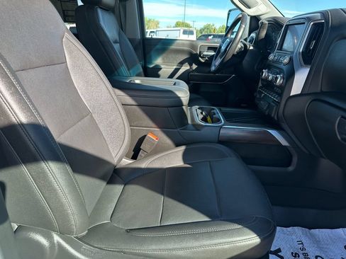 Used 2022 GMC Sierra 3500 SLT w/ SLT Premium Package AWD/4WD image 15