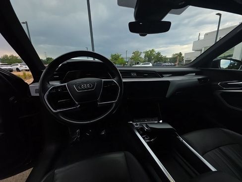 Used 2022 Audi e-tron Premium AWD/4WD image 13