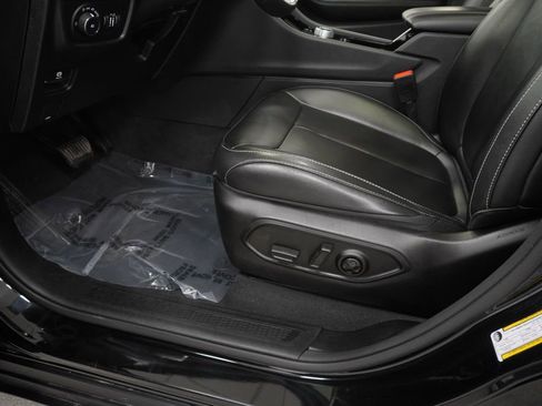 Used 2023 Jeep Grand Cherokee L Limited image 40