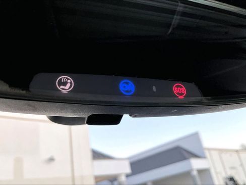 Used 2018 Chevrolet Camaro SS image 31