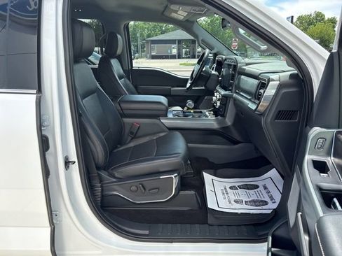 Used 2023 Ford F150 Lariat w/ Trailer Tow Package AWD/4WD image 11