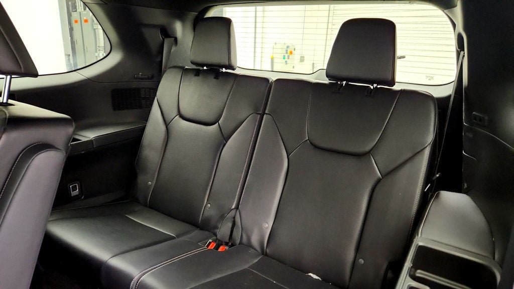 Used 2024 Lexus TX 500h AWD w/ Technology Package image 19