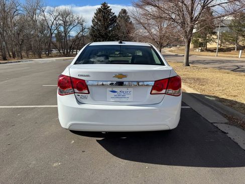 Used 2016 Chevrolet Cruze LS image 3