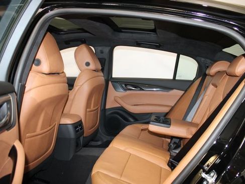 New 2026 Cadillac CT5 V w/ Platinum Package AWD/4WD image 8