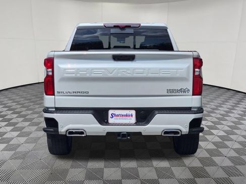 Used 2024 Chevrolet Silverado 1500 High Country AWD/4WD image 7
