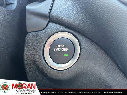 Certified 2024 Chevrolet Equinox LT FWD image 23