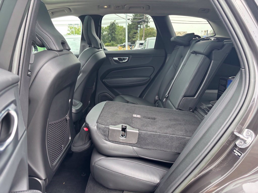Certified 2023 Volvo XC60 B5 Plus w/ Climate Package AWD/4WD image 22