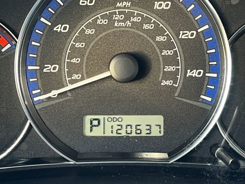 Used 2010 Subaru Forester 2.5X image 17