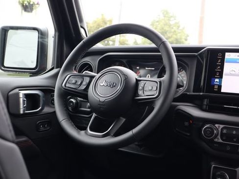 Used 2026 Jeep Wrangler Unlimited Rubicon w/ Xtreme 35 Tire Package AWD/4WD image 48