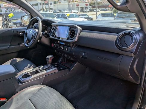 Used 2021 Toyota Tacoma TRD Pro image 28