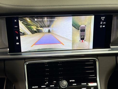 Used 2023 Porsche Panamera GTS image 32